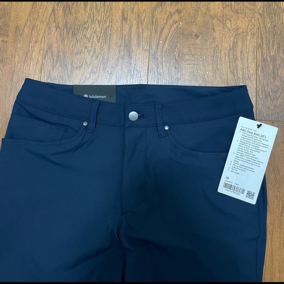 Lululemon ABC Pant Slim 28”L - Picture 3 of 5